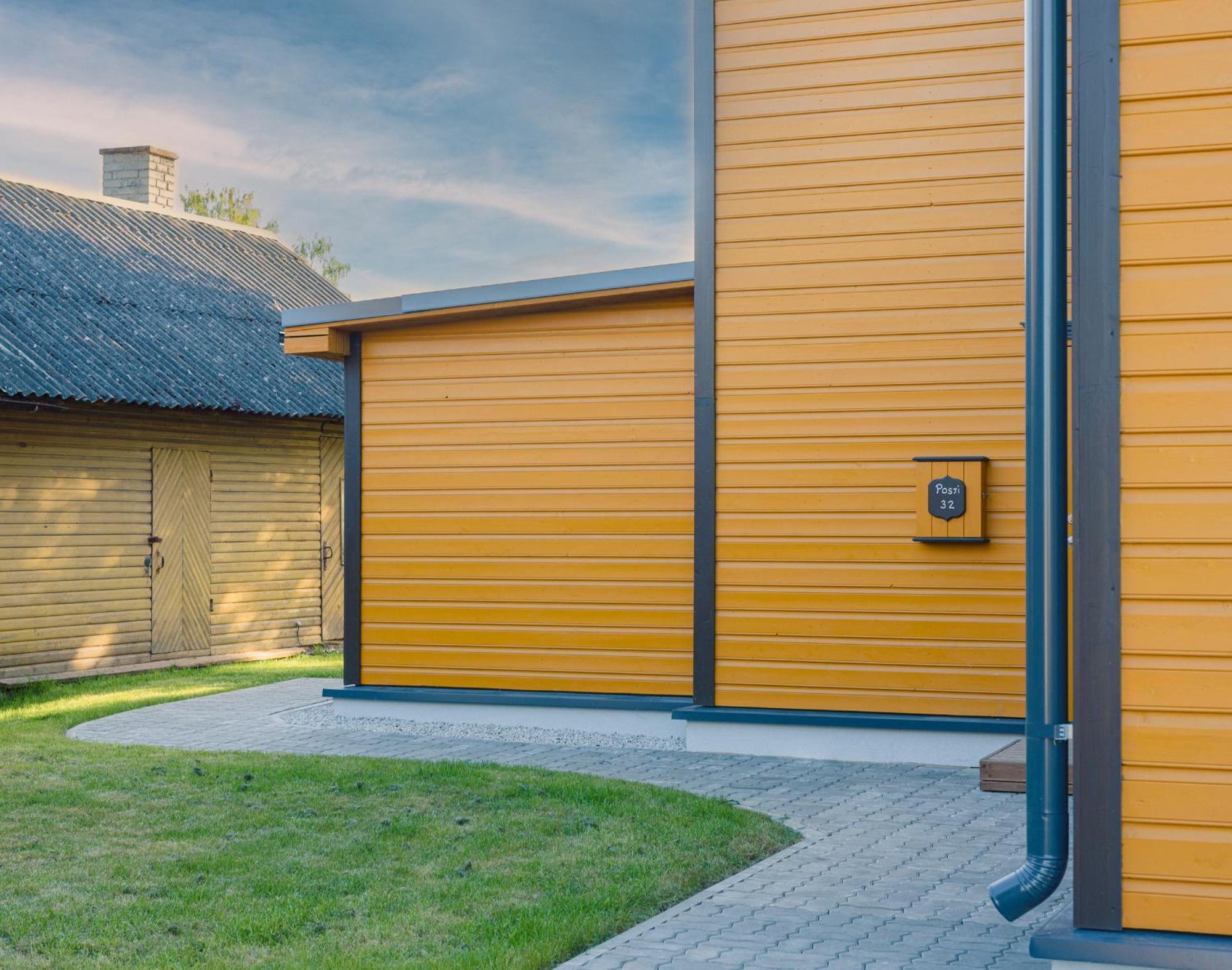 Posti Guesthouse Rakvere Exteriör bild