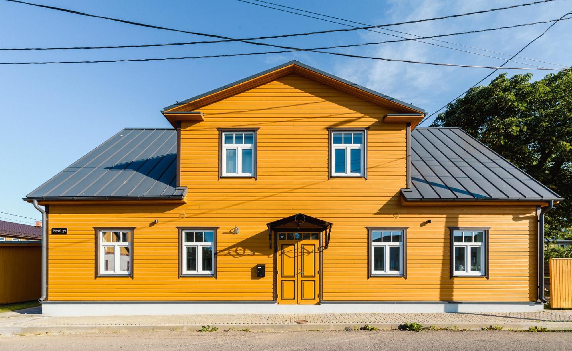 Posti Guesthouse Rakvere Exteriör bild