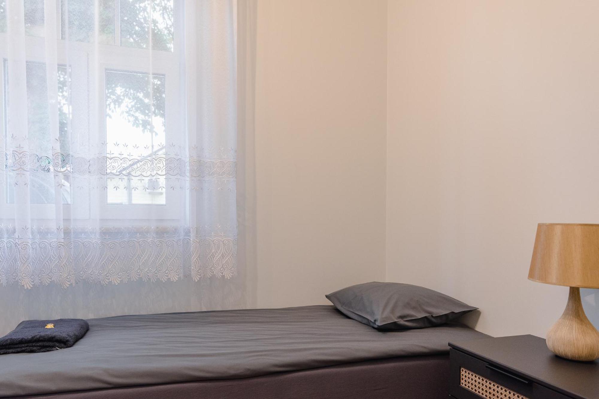 Posti Guesthouse Rakvere Exteriör bild