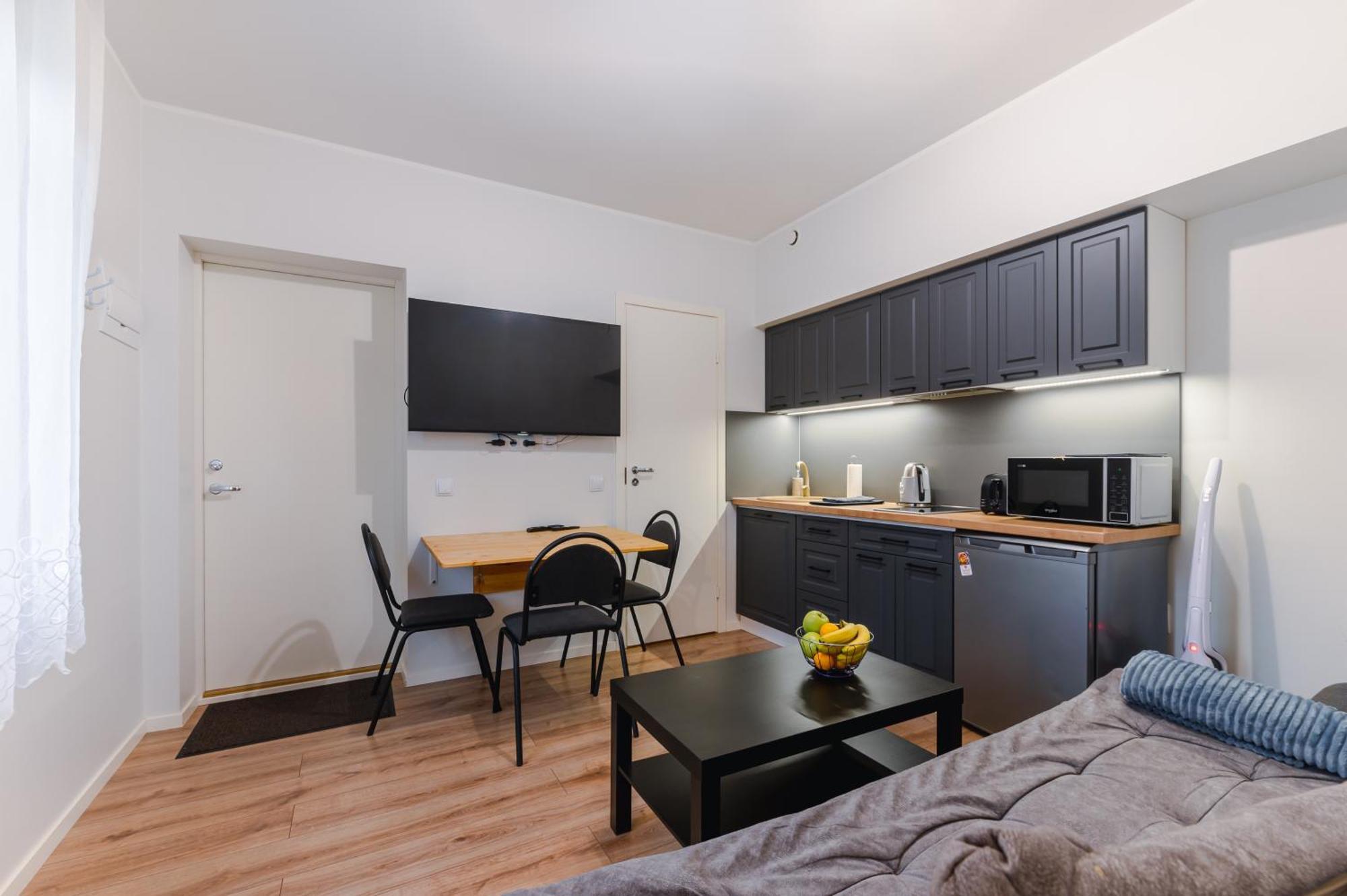 Posti Guesthouse Rakvere Exteriör bild